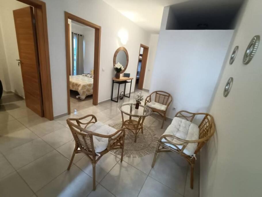 New, Modern, And Cozy 3 Bedroom Apartment. Santa Maria Eksteriør billede